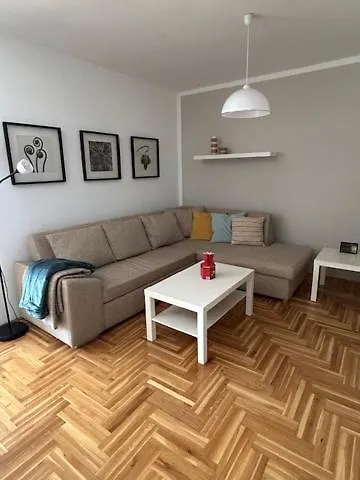 Apartamento No 5 *