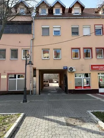 No 5 Apartamento Apatin